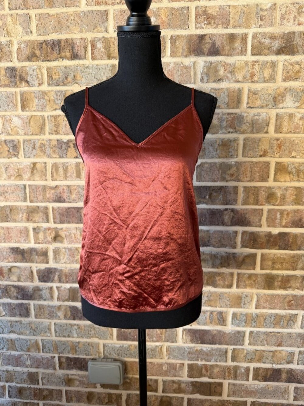Babaton XXS copper dark rust red camisole top satin fabric v-neck dressy